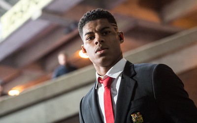 米兰电竞热议-阿兰娜肯尼迪远射世界波直挂死角